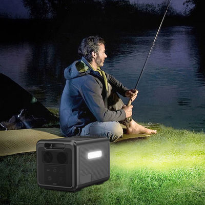 صفحه نمایش ال سی دی 2304Wh نیروگاه قابل حمل 1200W ورودی AC ژنراتور خورشیدی باتری LiFePO4 برای کمپینگ