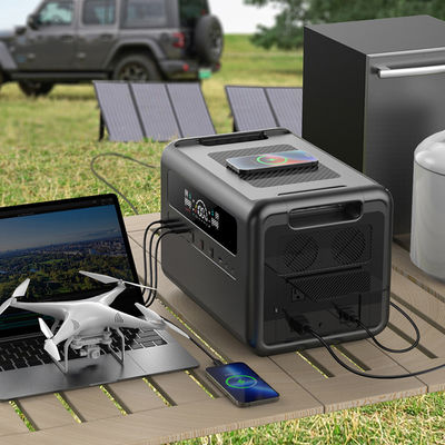 صفحه نمایش ال سی دی 2304Wh نیروگاه قابل حمل 1200W ورودی AC ژنراتور خورشیدی باتری LiFePO4 برای کمپینگ